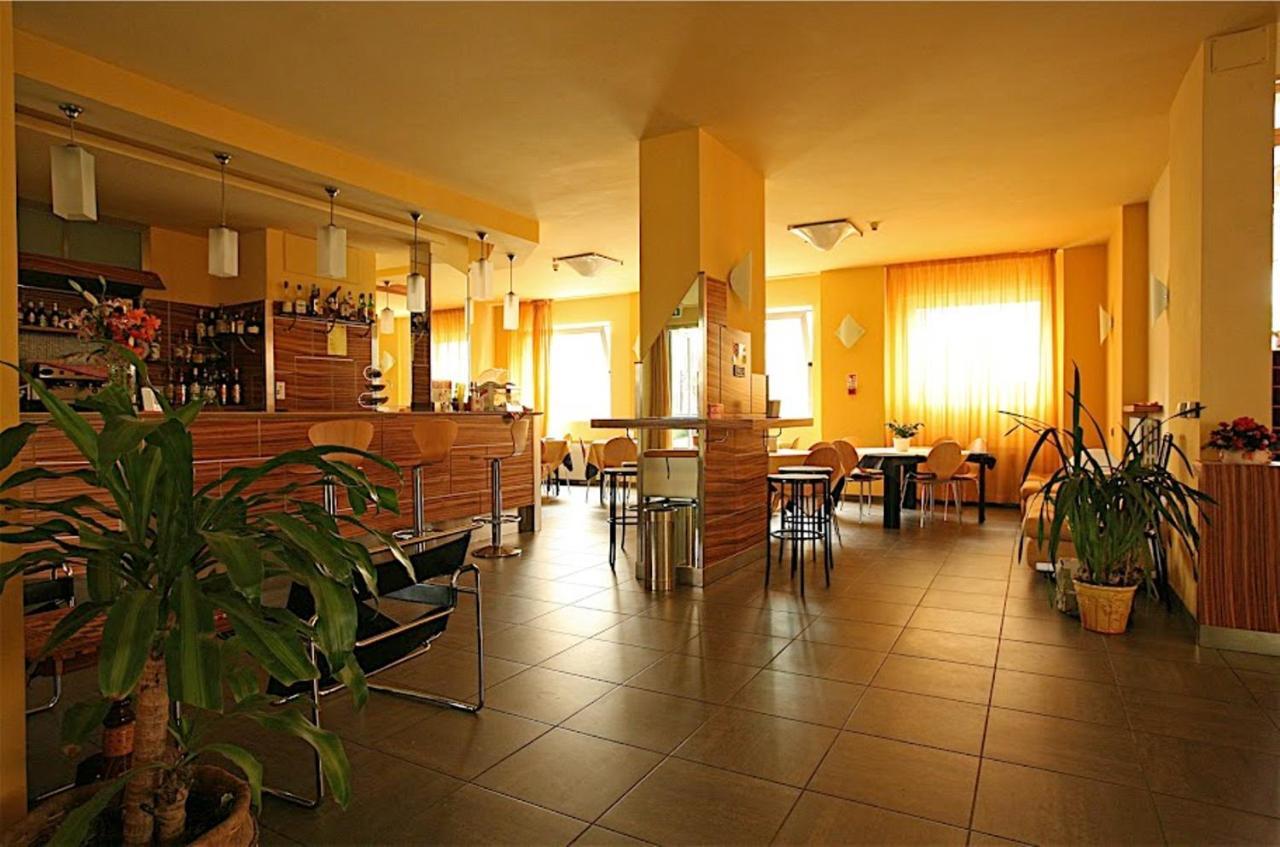 Hotel Giada ตูริน ภายนอก รูปภาพ